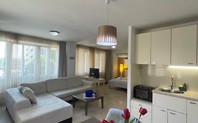 Greecerent - Elegant Center